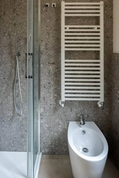 Apartment Isaia - 10 Minutes From Piazza Maggiore Bologna 0*,  Italia